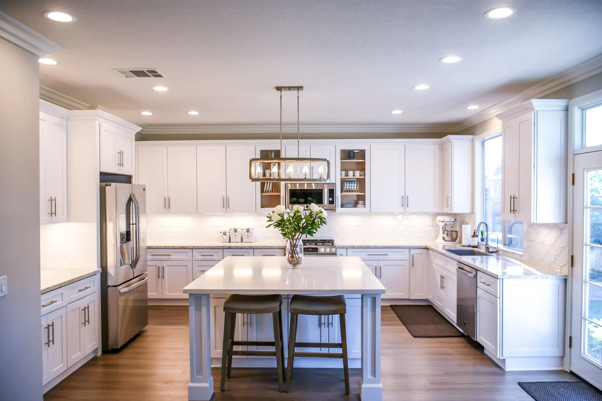 A kitchen whose cabinets were painted by Capitol Paint Pros